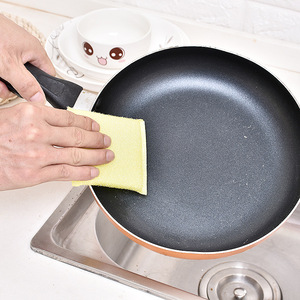 Paño de Limpieza Mágico, Paquete de 4 Toallas de Cocina Cuadradas Multicolores - Product Image 3