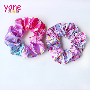 Diadema <span class=keywords><strong>de</strong></span> satén elástica con estampado <span class=keywords><strong>de</strong></span> <span class=keywords><strong>unicornio</strong></span> - Product Image 2