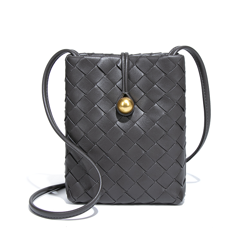 B2045 # fer gris