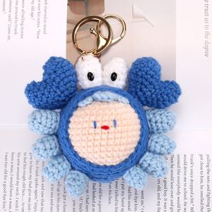 Porte-clés animal au crochet, Porte-clés requin au crochet, Animal marin tricoté en fil, Tortue au crochet pour sœurs avec porte-clés inspirant - Product Image 5