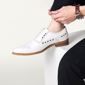 Chaussures Richelieu en Cuir Blanc Haut de Gamme pour Hommes – Idéales pour le Bureau, les Affaires et les Fêtes – Personnalisables avec Amorti – Collection Automne - Product Image 6