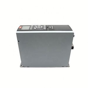 Variateur de fréquence VLT FC-302 131B0040, 0,37 kW, 0,5 CV, triphasé 380-500 V - Product Image 3