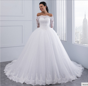 W026 # Off-Shoulder Châu Phi Ren Đính Dài Tay Áo Bóng Gown Wedding Dresses Puffy Tulle Váy Court Train Bridal Gown