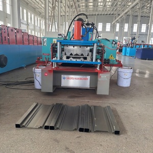 Máquina Automática de Conformado de Aislamiento Térmico Controlada por PLC para Paneles de Caja de Camión de Cadena de Frío 20.5kW 380V - Product Image 3