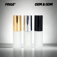 Flacon pulvérisateur de parfum en verre givré de 5 ml, rechargeable, flacon vide, couleur personnalisée, logo, boîte d'emballage