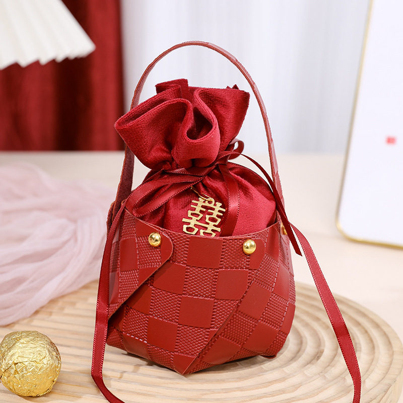 Wine red leather bucket-wine red cloth bag-happy word
