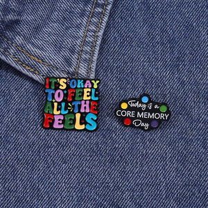 Está bien sentir todo lo que se siente, alfileres esmaltados, texto colorido divertido, <span class=keywords><strong>hoy</strong></span> es <span class=keywords><strong>un</strong></span> día de memoria central, broches, insignia de solapa, adorno de joyería - Product Image 4