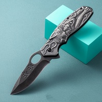 Couteau pliant à motif de loup en relief, acier inoxydable Stonewashed, couteau tactique de poche EDC