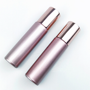 Flacon roll-on de luxe en verre et métal rose doré 5ml 10ml avec capuchon brillant pour parfum, crème contour des yeux, massage - Product Image 1