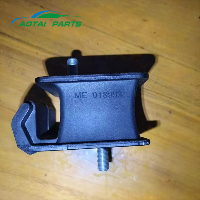Rubber Auto Parts Engine Mounting for Mitsubishi FUSO ME018993 ME ...