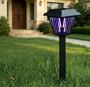 Lampe Solaire Anti-Moustiques Extérieure Étanche à LED UV, Piège à Insectes Alimenté par Énergie Solaire pour Jardin, Pelouse, Patio, Allée - Product Image 2