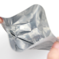 Sachet en plastique souple imprimé sur mesure, scellé sur 3 côtés, avec film de lamination brillant en aluminium pour l'emballage de masques faciaux