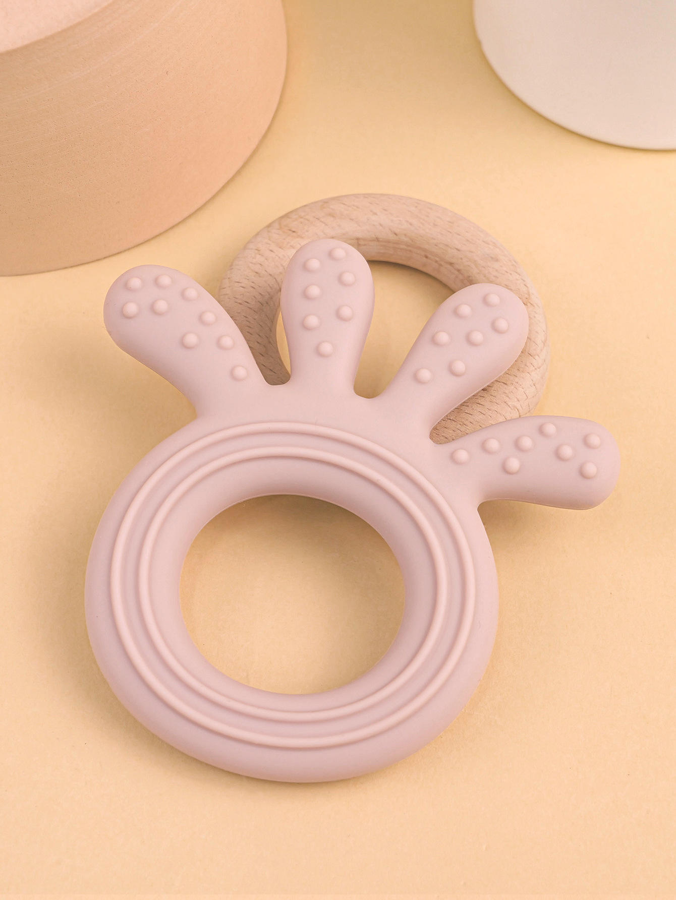 B หมากฝรั่งซิลิโคนปลาหมึกยักษ์สีชมพูอ่อน