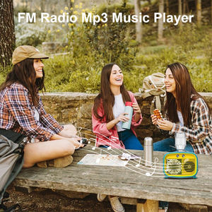 Ventilador de Escritorio Recargable OEM de Fábrica XB-911B, Radio FM, Refrigeración por Pulverización, Reproductor MP3, Ranura USB TF, Plástico ABS, Diseño Retro, Uso Doméstico - Product Image 5