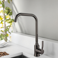 Robinet de cuisine moderne en chrome à grand bec, à montage sur plan, mitigeur de cuisine