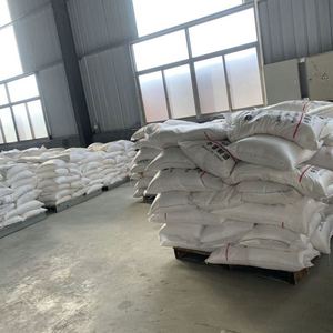 ผงกรดสเตียริก CAS 57-11-4 กรดสเตียริกสำหรับเครื่องสำอาง - Product Image 1