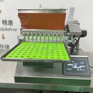 Máquina de fabricación de dulces de goma para escritorio, mini molde de oso de gelatina suave semiautomático, 30 kg por hora