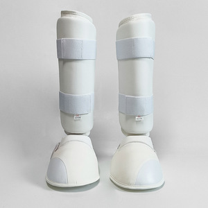 Protecteurs de karaté pour adultes et enfants Protège-tibias de <span class=keywords><strong>boxe</strong></span> et de taekwondo Protecteurs de pieds et protège-tibias - Product Image 4