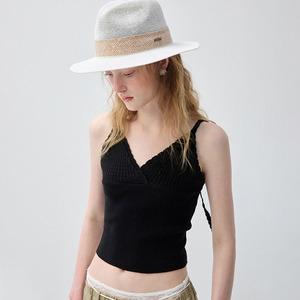 VEGA CHANG Top en tricot noir pour femme avec col en V, bordure festonnée et coupe ajustée, débardeur décontracté sans manches - Product Image 1