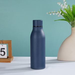 Bouteille isotherme attrayante, tasse américaine en acier inoxydable avec sangle pour pique-nique et loisirs en plein air - Product Image 6