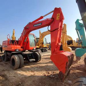 Excavatrice sur pneus d'occasion DOOSAN DX150 d'origine Corée, 15 tonnes, moteur d'origine, faible nombre d'heures de fonctionnement, petite pelle hydraulique pour exploitation agricole - Product Image 5