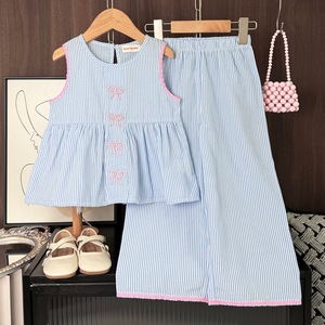 Conjunto de Verano 2026 al por Mayor para Niñas: Moda Dulce con Lazo y Bordado a Rayas - Product Image 1
