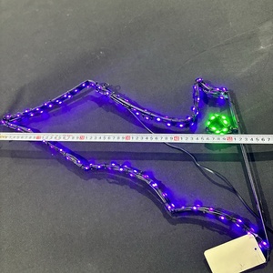 Venta superior Iluminado Verde Púrpura Halloween Murciélago Funciona con pilas Luces de murciélago colgantes Decoración de Halloween - Product Image 2