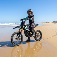 Nouveaux modèles 2026, première série mondiale, Vélo tout-terrain électrique SurRon Hyper Bee avec contrôle de roue, 8 kW, 185 Nm, 58 V/22 Ah