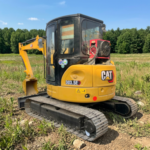 Miniexcavadora CAT 303.5E de Segunda Mano con Pocas Horas de Uso, Motor Original, Máquina Excavadora Pequeña para Granjas, Huertos y Construcción con Certificación CE y EPA - Product Image 1