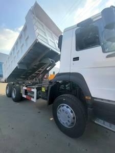 Camion benne SINOTRUK HOWO 6x4 371HP pour travaux lourds à vendre, disponible en version conduite à gauche (LHD) et conduite à droite (RHD) - Product Image 5