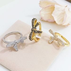 Anello con design a fiocco, anello classico alla moda da donna, accessorio elegante per le dita da indossare ogni giorno - Product Image 6