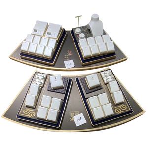 Ensemble de présentoirs à bijoux personnalisables professionnels en cuir PU pour une présentation élégante - Product Image 1