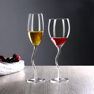 Gobelet en cristal personnalisé des fabricants verre à vin <span class=keywords><strong>soufflé</strong></span> artificiellement <span class=keywords><strong>pour</strong></span> échantillon <span class=keywords><strong>moule</strong></span> ouvert logo de tasse personnalisé - Product Image 5