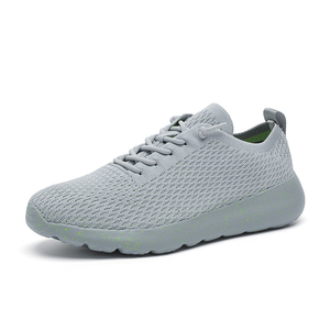 Chaussures de marche à lacets épaisses pour femmes et hommes avec empeigne en maille amortissante, baskets tendance - Product Image 5