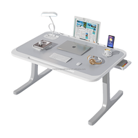 Table pliante en bois réglable et extensible pour ordinateur portable, avec fente pour cartes et porte-gobelet, idéale pour dortoir d'étudiant, bureau à domicile ou usage décontracté