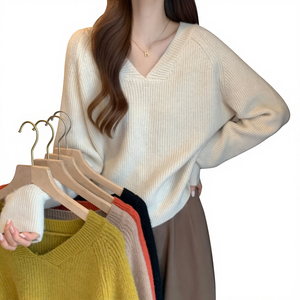 Maglione Pullover da Ragazza in Stile Coreano Morbido e Cucinato, Lavorato a <span class=keywords><strong>Maglia</strong></span>, Autunno Inverno, Vestibilità Ampia e Comoda, Scollo a V, Tinta Unita, Poliestere Spandex - Product Image 1