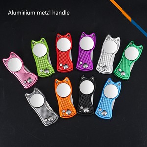 Outil de réparation de divots de golf en métal personnalisé avec aimant et marqueur de balle - Design créatif pour cadeaux de bienvenue - Product Image 5