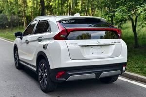 Voitures d'occasion <span class=keywords><strong>Mitsubishi</strong></span> Yige 2018 1.5T Version <span class=keywords><strong>hybride</strong></span> Automatique Transmission intégrale Version autonome Véhicules d'occasion haut de gamme - Product Image 4