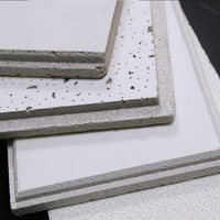 Plaques de plafond en fibres minérales perforées blanches 600x600mm, bordure téglale carrée, ignifuges