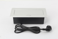 Enchufe Emergente de Aleación de Aluminio, 3 Enchufes Estándar Chinos, 2 USB A, Plateado