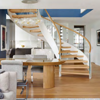 Escalier à poutres courbées Prima Modern, avec des marches à courbure lisse pour une décoration visuelle haut de gamme du hall