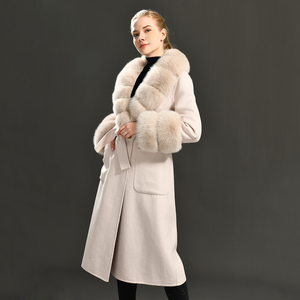 Cappotto Invernale Elegante in Lana con Doppio Collo in Vera Pelliccia di Volpe, <span class=keywords><strong>Trench</strong></span> Lungo di Lusso Personalizzabile per <span class=keywords><strong>Donna</strong></span> in Cashmere - Product Image 4