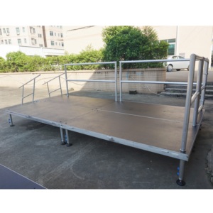 Escenario Portátil Plegable de Aluminio Ligero para Exteriores con Superficie Antideslizante para Decoración de Iglesias y Fácil Montaje - Product Image 1