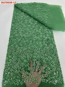 Nhà Máy Bán Buôn New Nặng Hạt Thêu Vải Với Sequins Ngọc Trai Vải Tuyn Lưới Vải Cho Làm Váy Cưới - Product Image 2