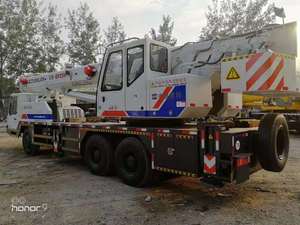 Used China Zoomlion 25 Ton Rough Terrain <b>Crane</b> with Hangfa <b>Engine</b> 35m Max Lifting Height - Product Image 3