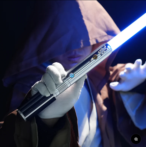 โรงงานผลิตไลท์เซเบอร์ <span class=keywords><strong>Anakin</strong></span> <span class=keywords><strong>Skywalker</strong></span> ขายส่งโดยตรง ไฟ LED ดาบโลหะ ดรอปชิปปิ้งสำหรับผู้จัดจำหน่าย ตัวแทนจำหน่าย ขายส่ง OEM Damiensaber - Product Image 1