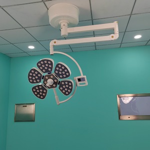 Lámpara Quirúrgica LED Sin Sombra Kairui de 150W con Certificación CE para Quirófano con Alto Índice de Reproducción Cromática 95 - Product Image 4