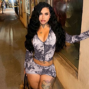 G00038S 2025 Verano/otoño Gran oferta Trajes estampados para mujer Top de manga larga y pantalones cortos Conjuntos de 2 piezas - Product Image 1