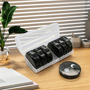 Organizzatore Portatile per Pillole 7 Giorni, Scatola Rotonda Nera in PP con Scomparti, Confezione Ecologica per Medicinali, Uso Settimanale - Product Image 1
