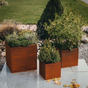 ชุดกระถางดอกไม้เหล็กคอร์เทน ซิสเตอร์ส - Product Image 3